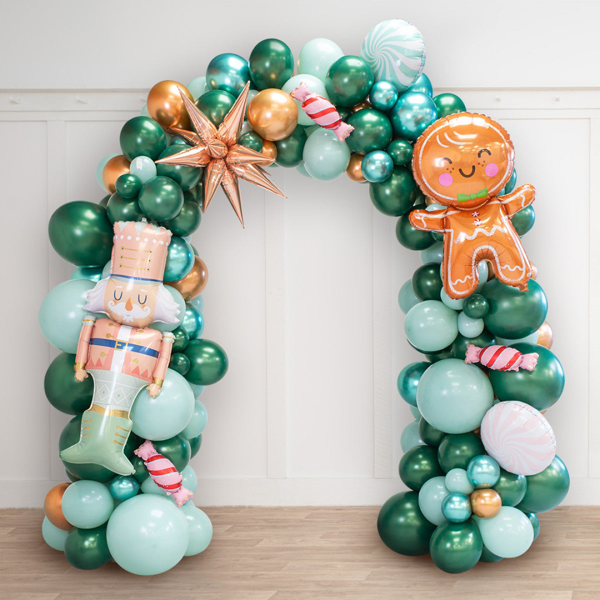 Christmas Candyland - Balloon Arch
