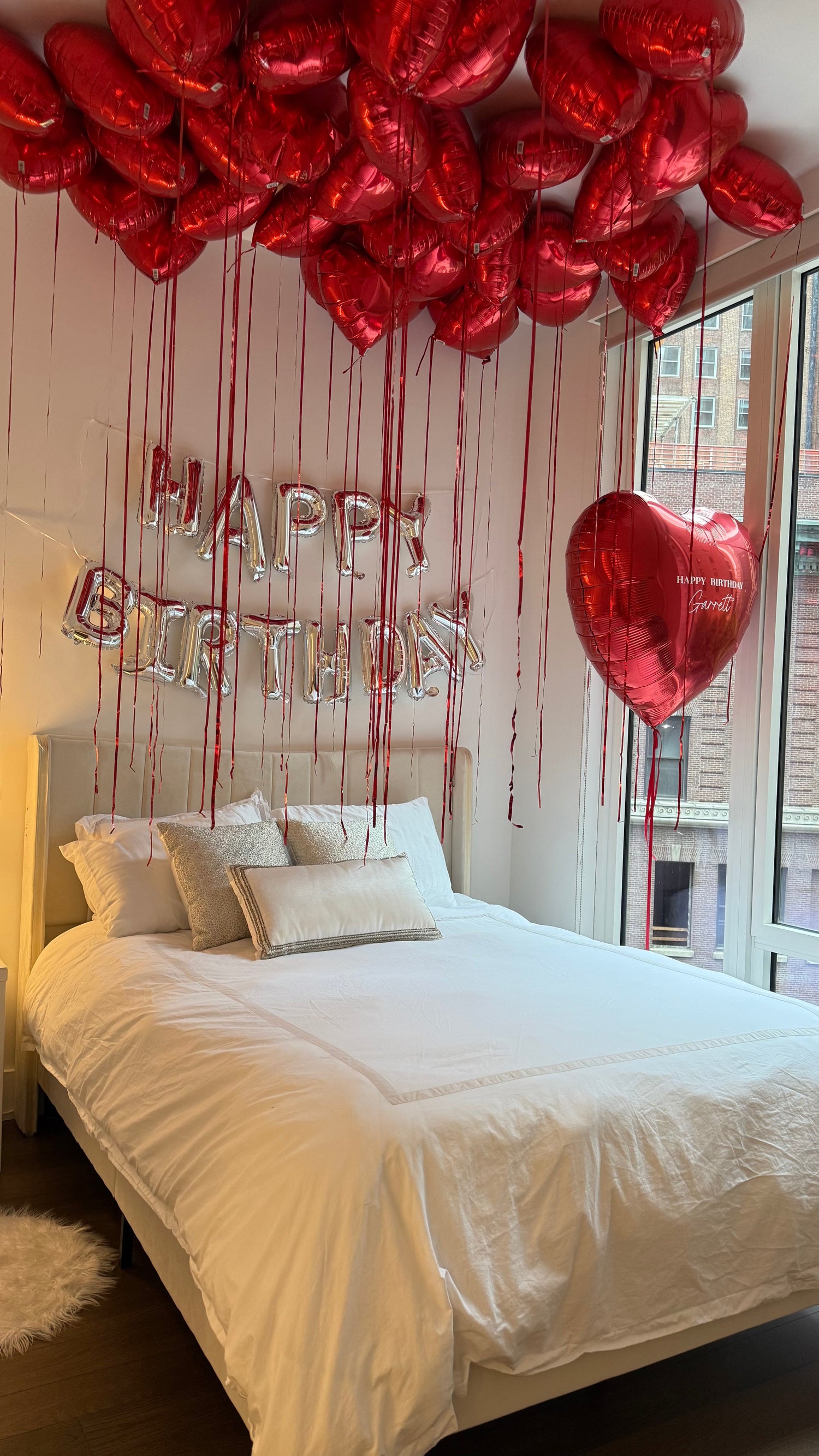 ROOM DECOR