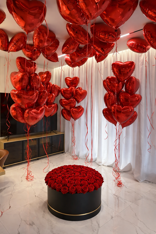 Red LOVE Balloon Room Set