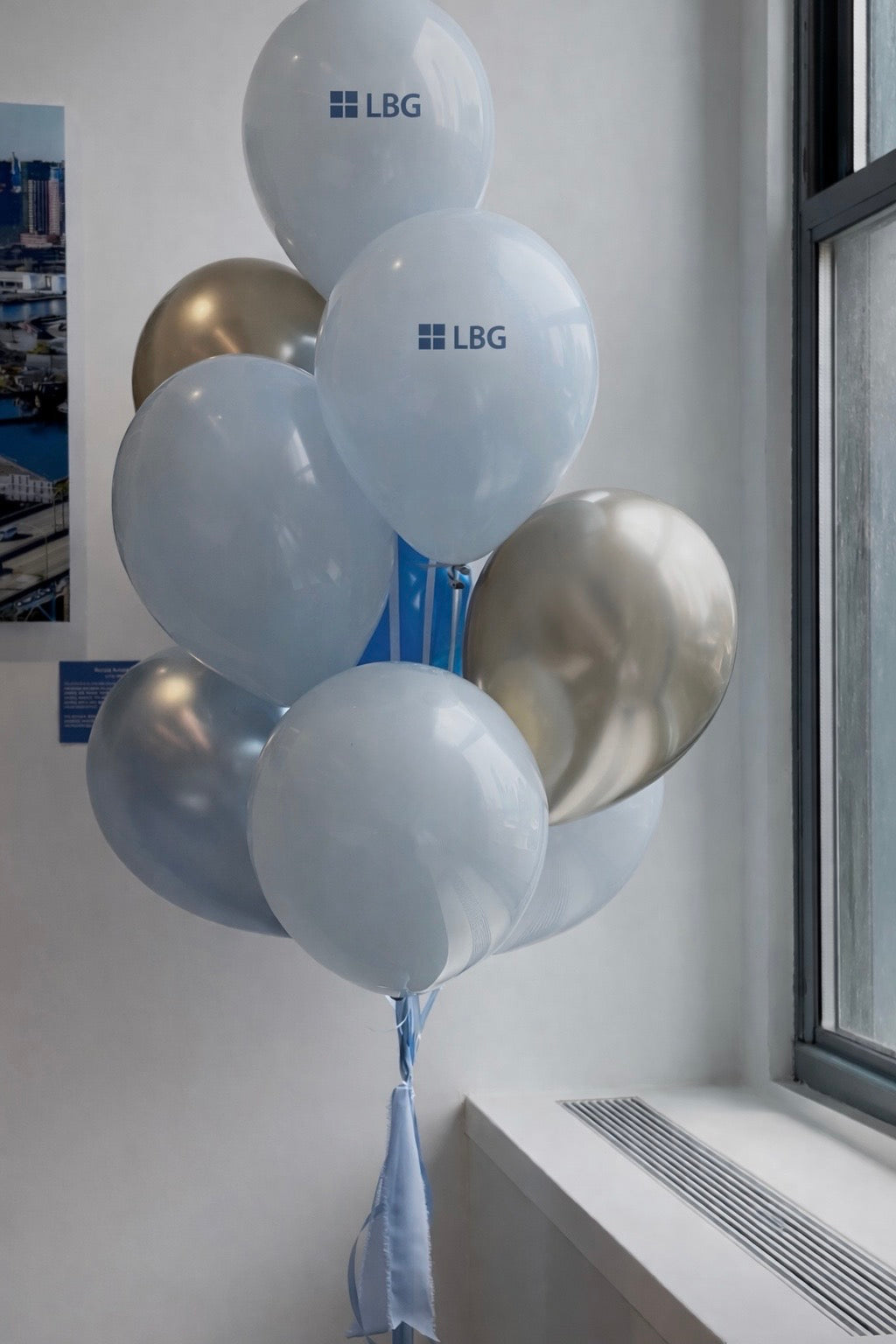 Custom Latex Balloon Bunch (Set of 10 – One-Color Logo)