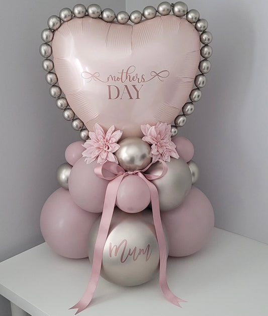 Mother’s Day Balloon Stand