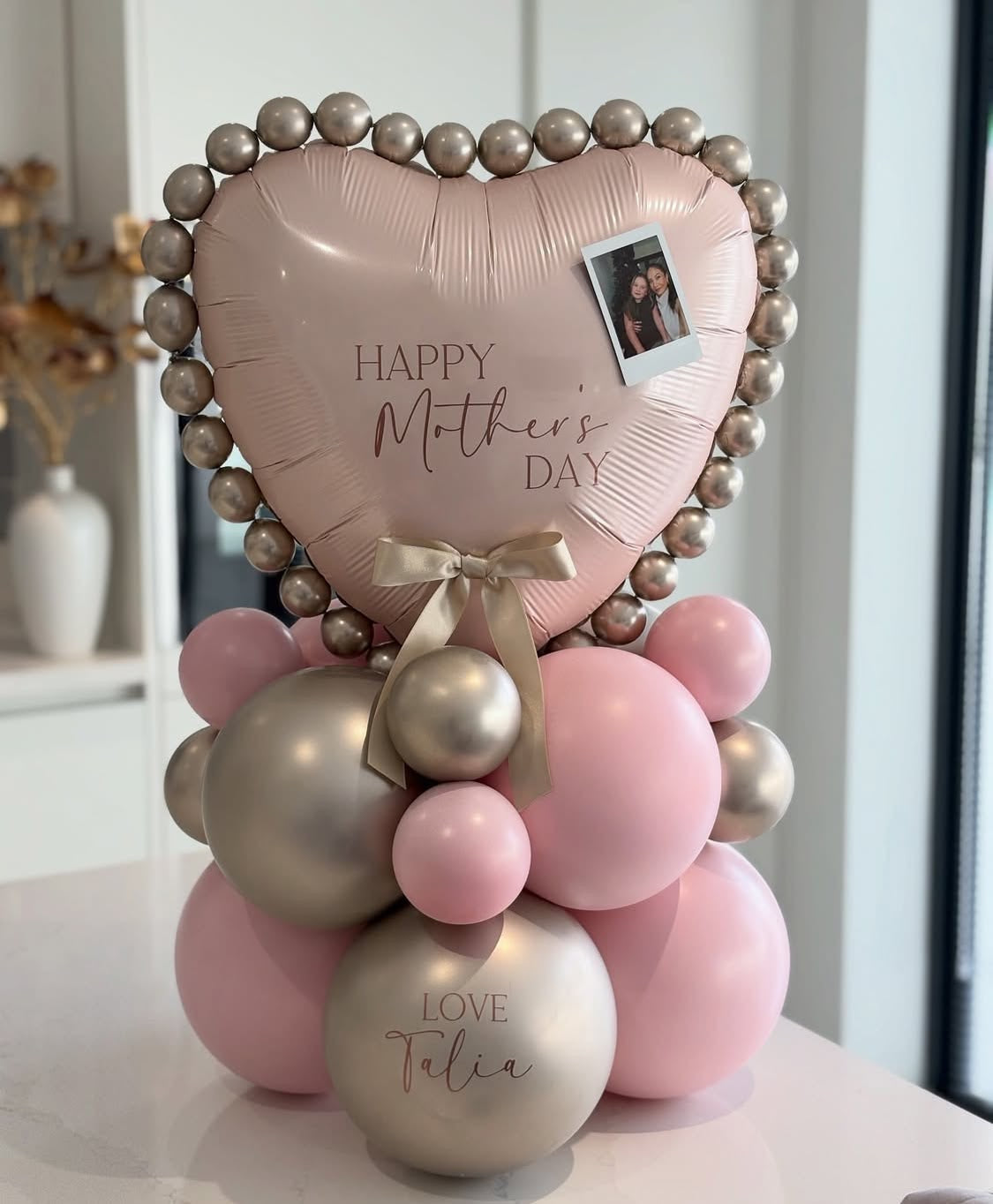 Mother’s Day Balloon Stand