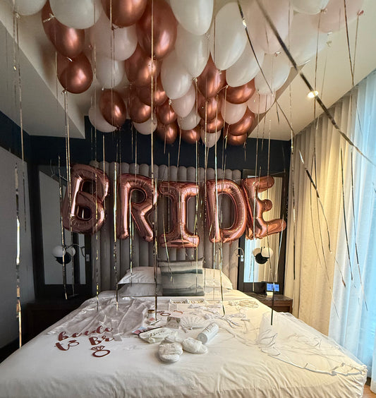 Bachelorette Rose Gold and White Party / Room Set