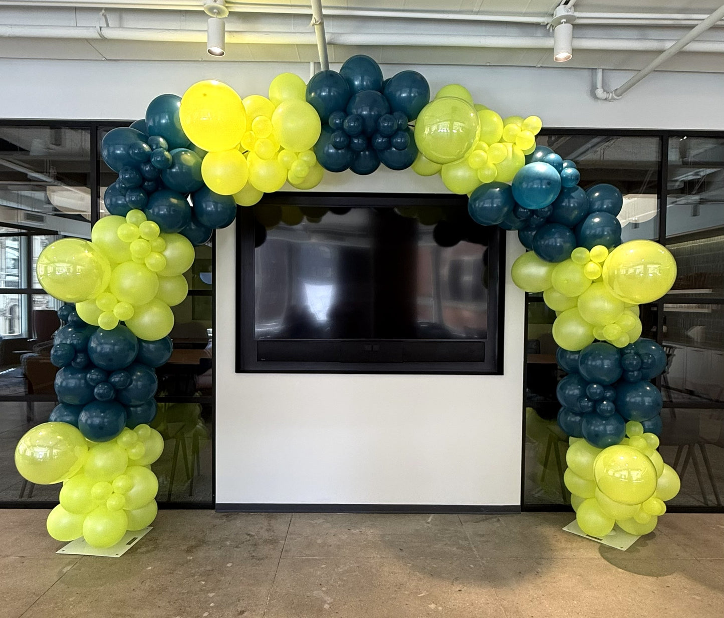 Organic Balloon Arch