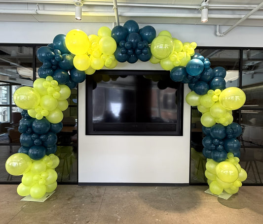 Organic Balloon Arch