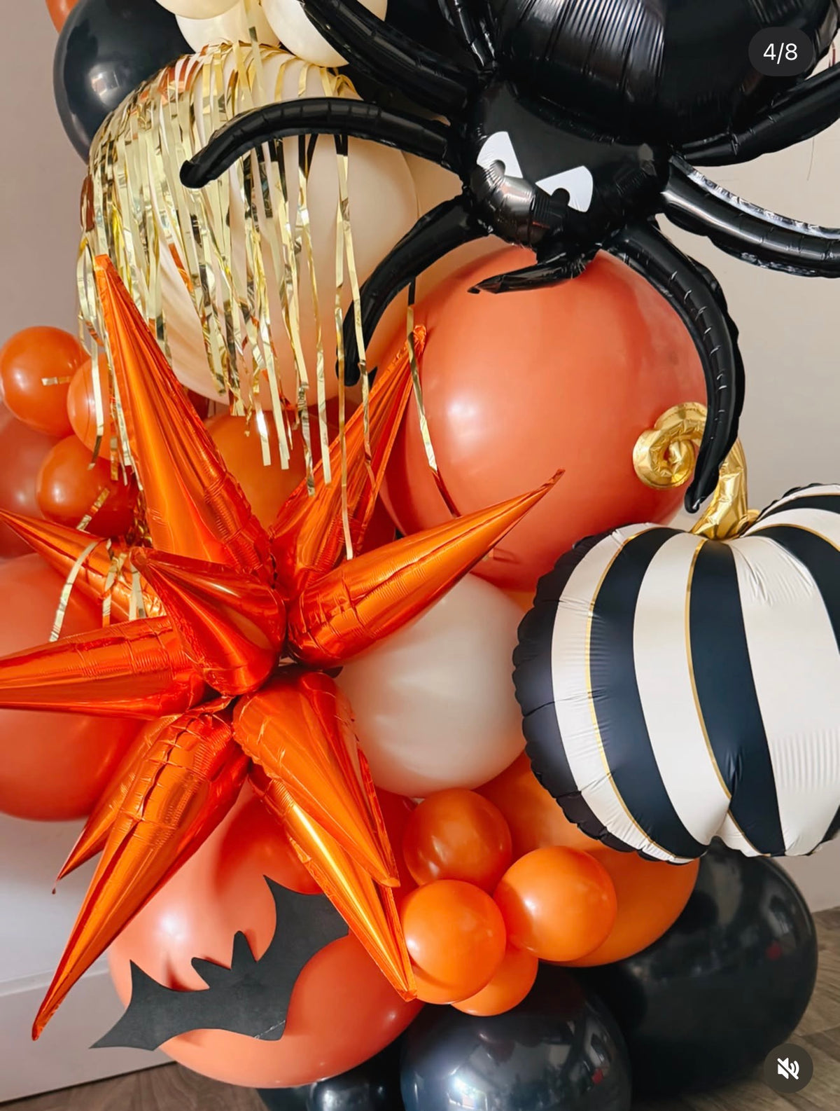 Spooky Pumpkin Balloon Columns