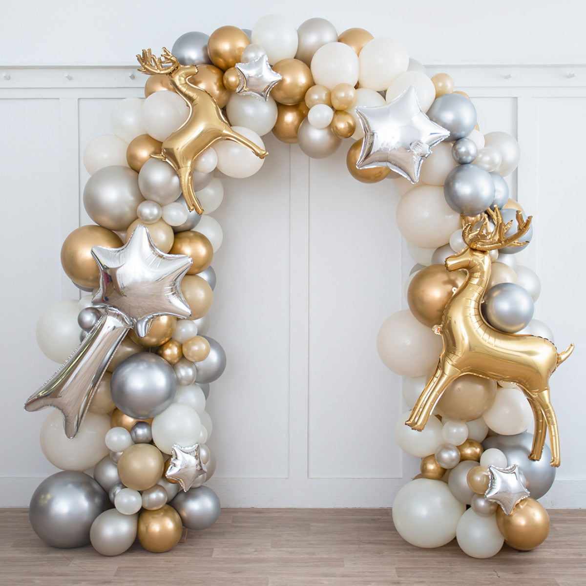 Winter Starlight Reindeer - Balloon Arch